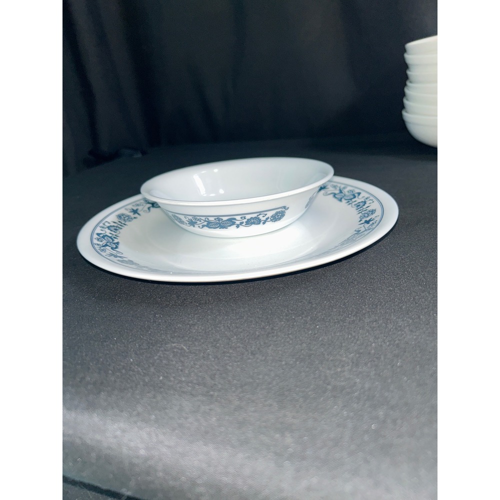 Corelle Old Town Blue Livingware Dinner Plate and Bowl Set Vitrelle White Blue